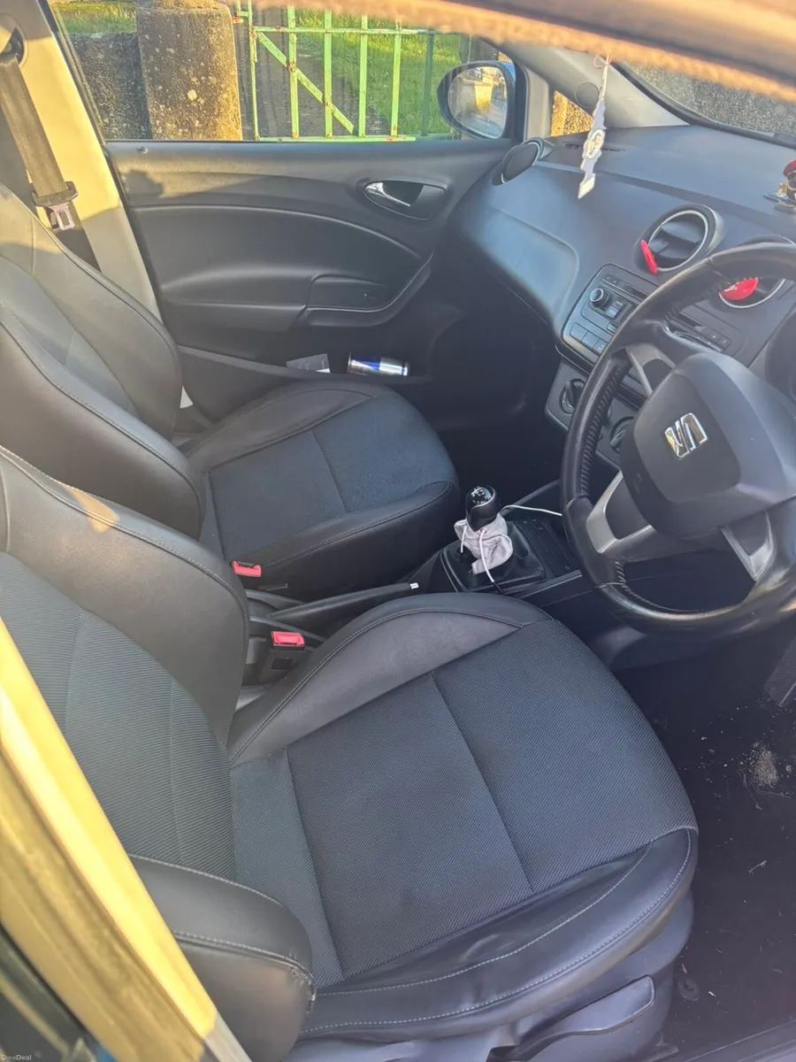 151 Seat Ibiza itech - Image 4