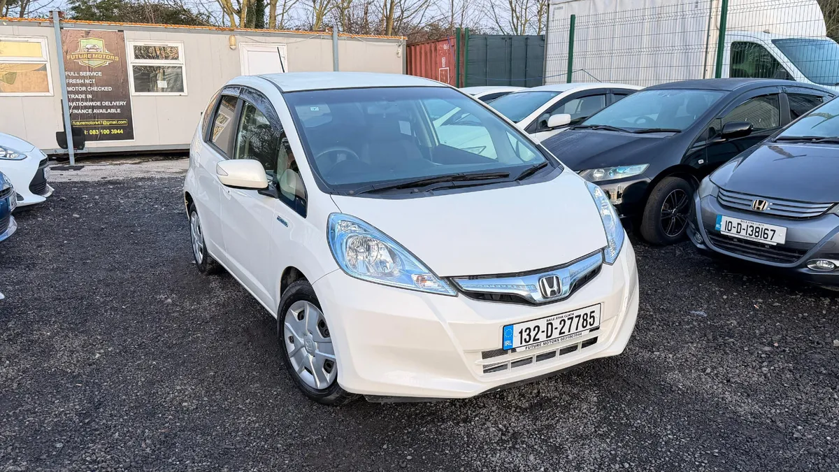 2013 Honda Fit 1.3 Hybrid Automatic - Image 1