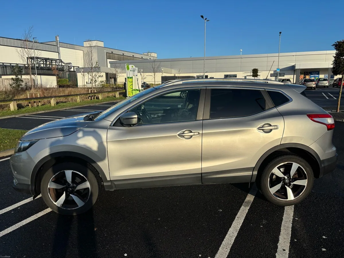 2016 Nissan Qashqai - Image 1