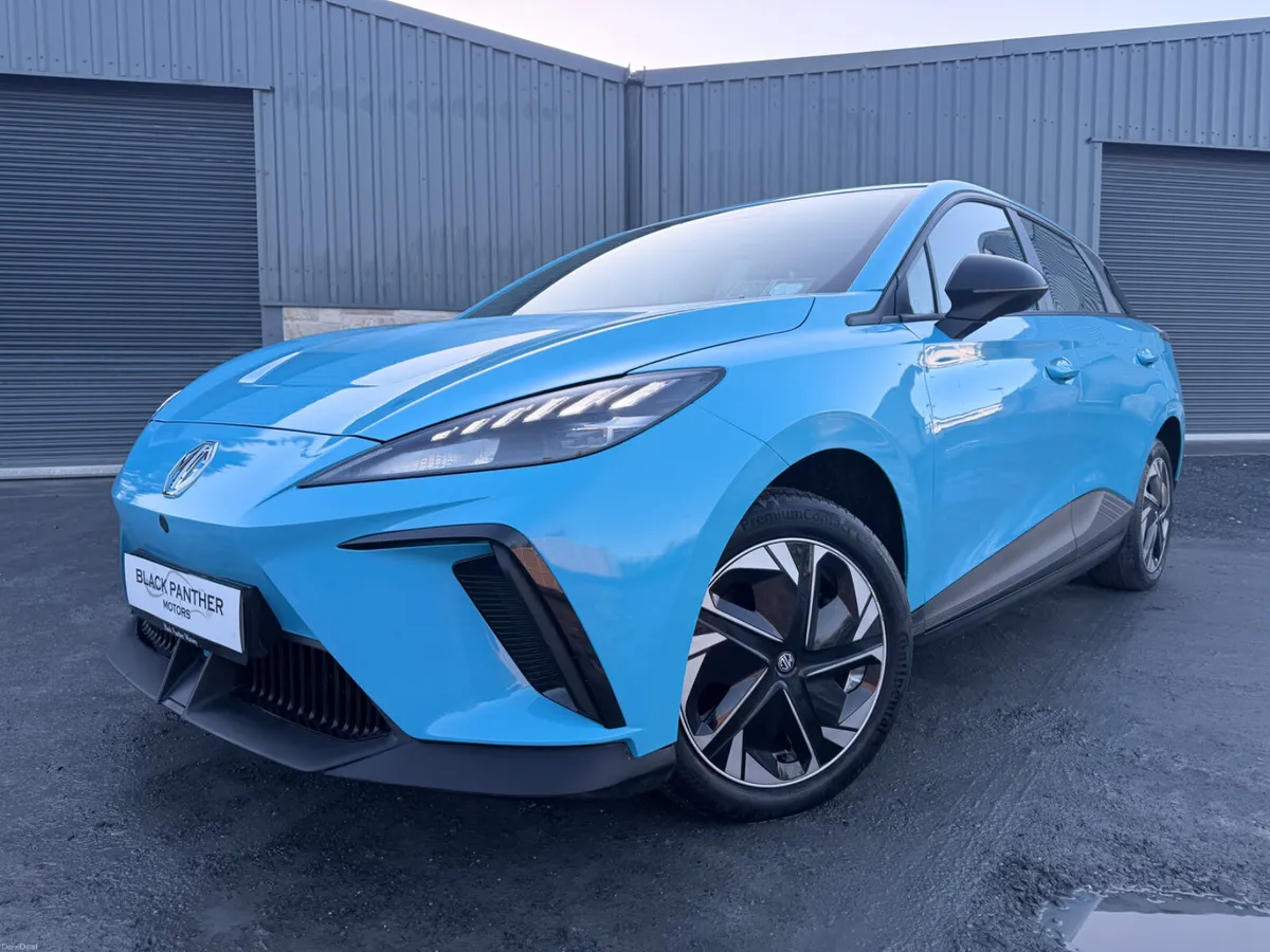 MG MG4 231’ Excite 64kWh Long Range AUTO/LOW KM - Image 2