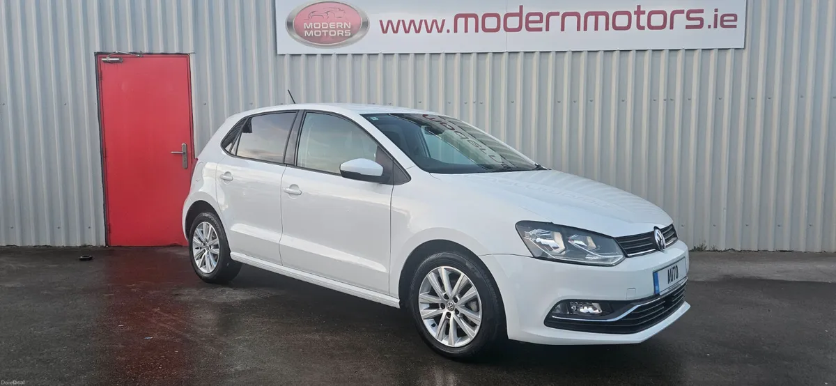 Volkswagen Polo auto 1.2 comfort plus low kms - Image 1
