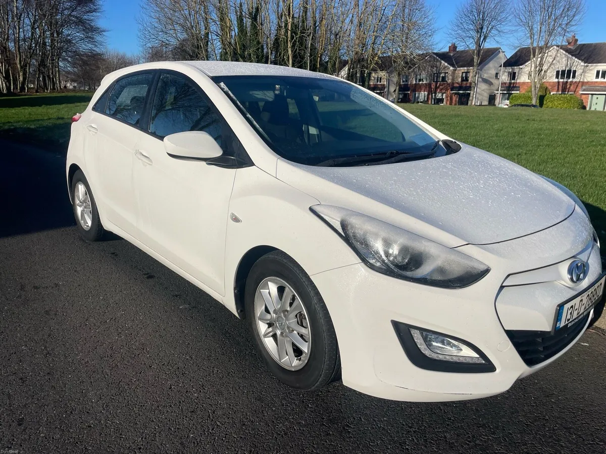 2013 HYUNDAI I 30 DSL 1.6 NCT 05/26 IMMACULATE - Image 1