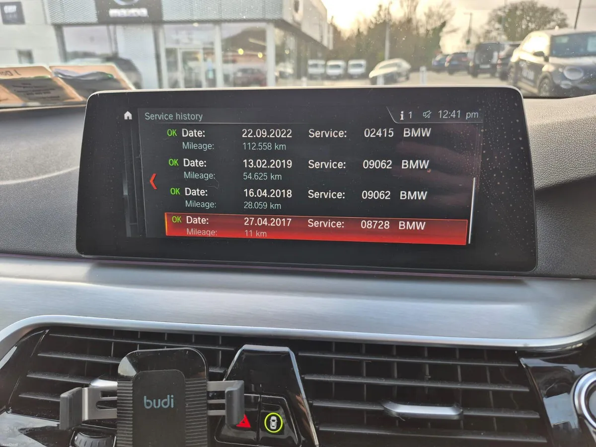 17 BMW 520D SE 2.0 Auto 190 Bhp - Image 4