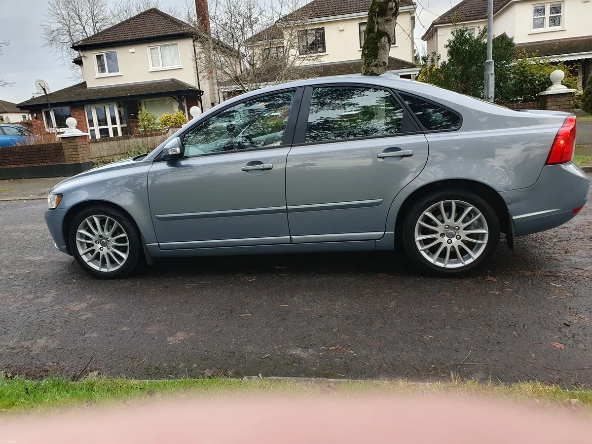 Volvo S40 Spotless - Image 4