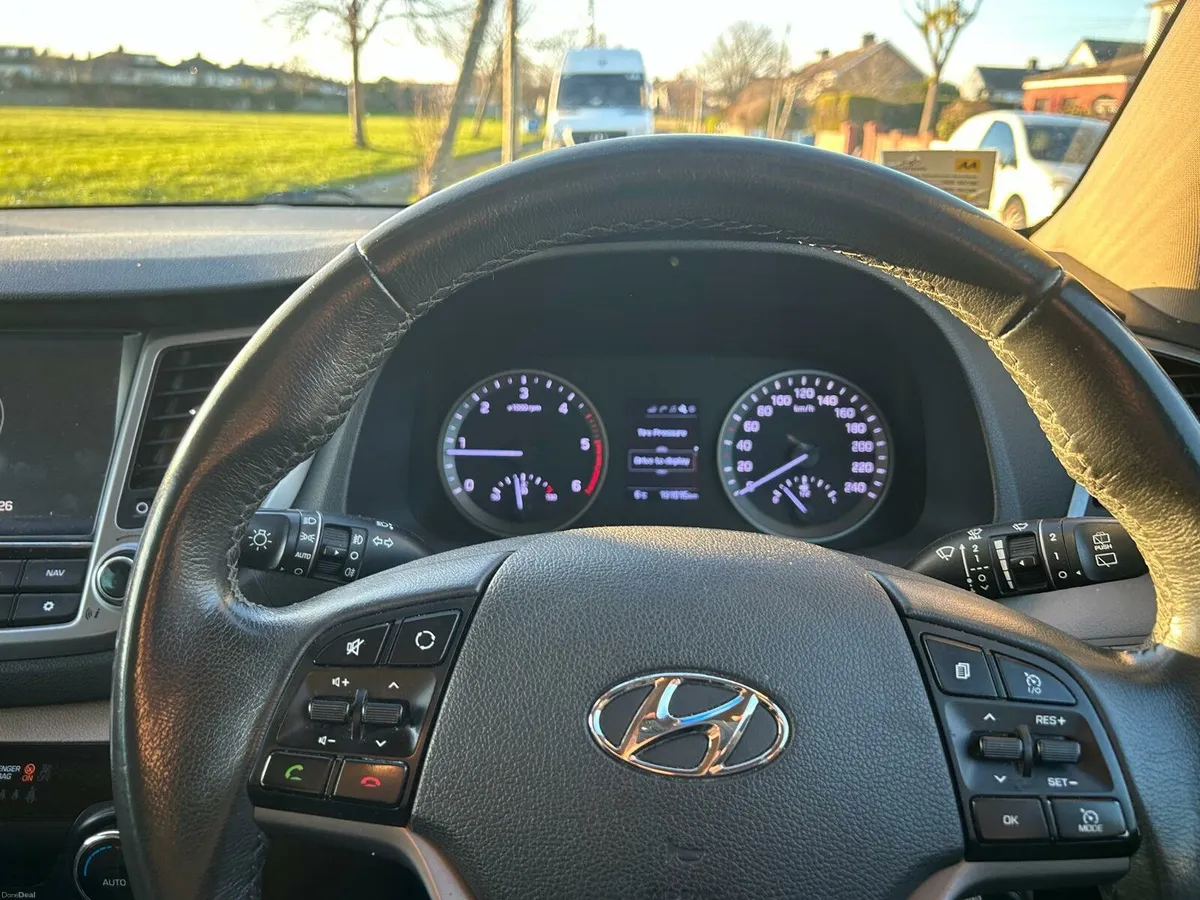 Hyundai tucson 2017 - Image 4