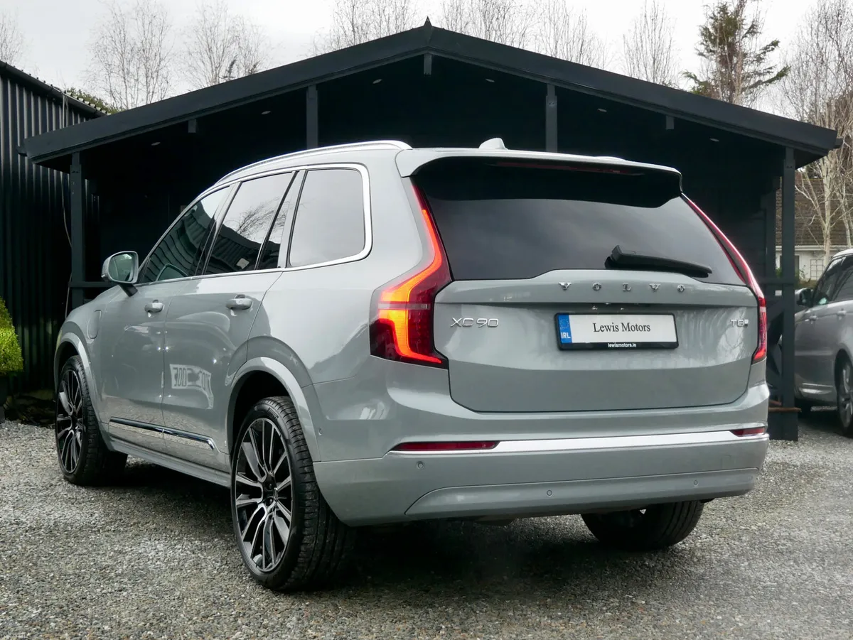 2025 Volvo XC90 T8 455BHP Ultra **DEPOSIT TAKEN** - Image 4
