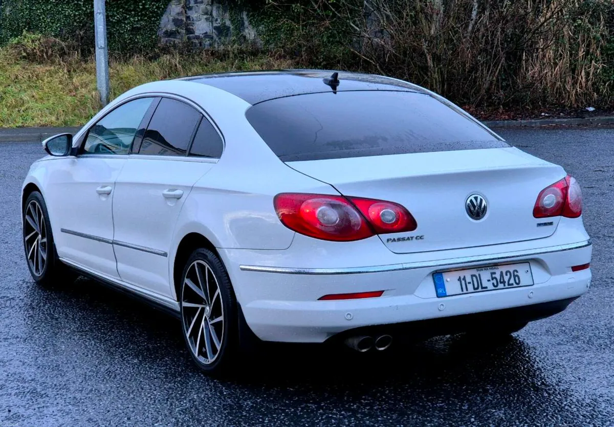 2011 Volkswagen Passat CC - Image 3