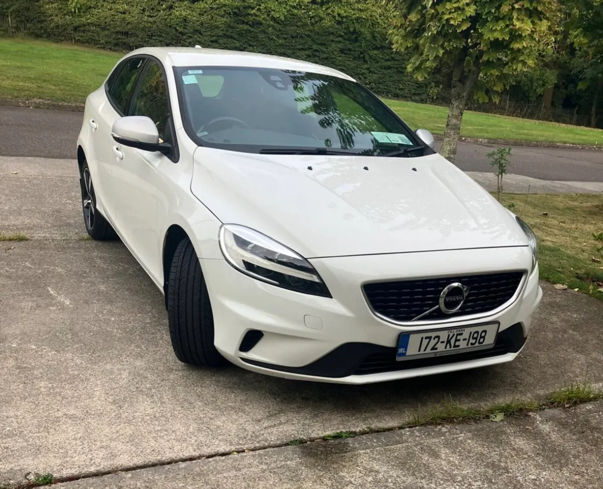 Volvo V40R (Sport) - Image 3