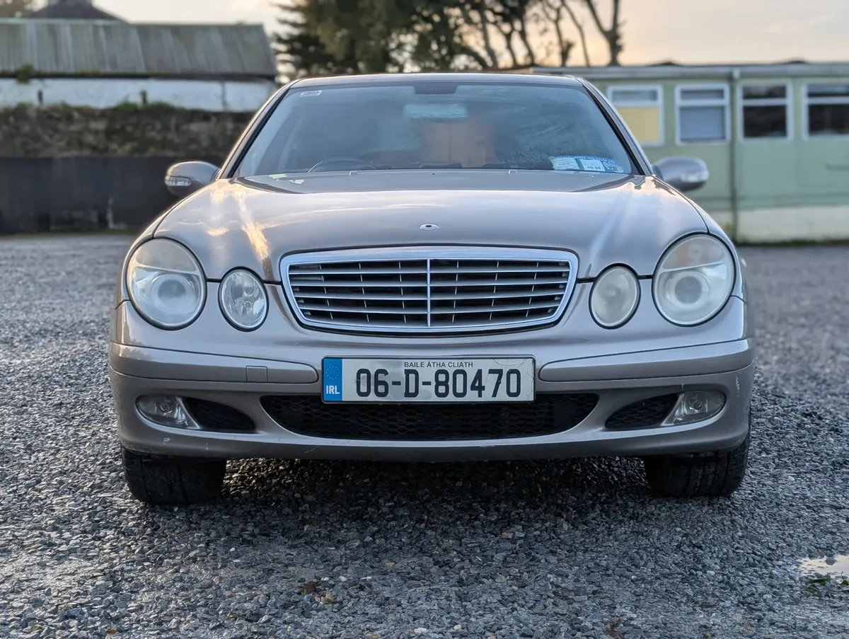 2006 Mercedes-Benz E-Class 1.8 Petrol - Image 3