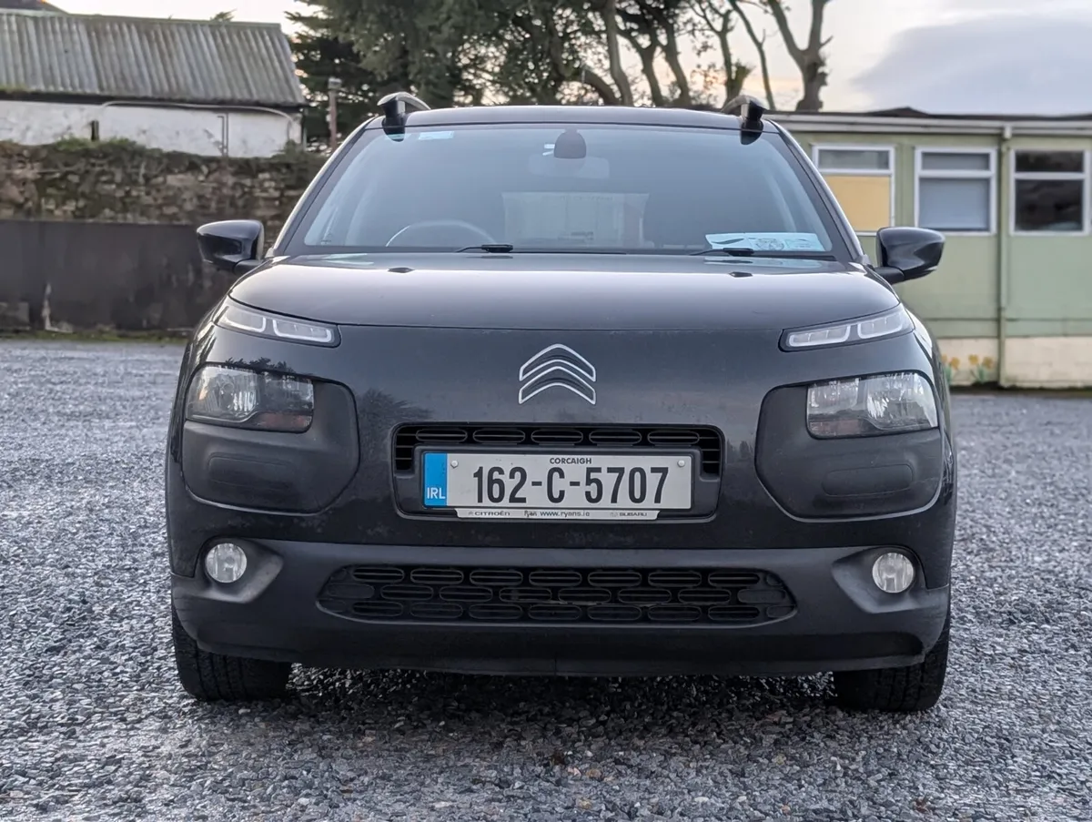 2016  Citroen C4 Cactus 1.2 Petrol - Image 2