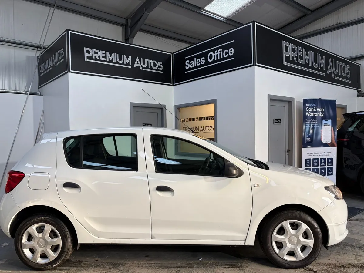 Dacia Sandero 2015. 1.0 AMBIANCE - Image 2