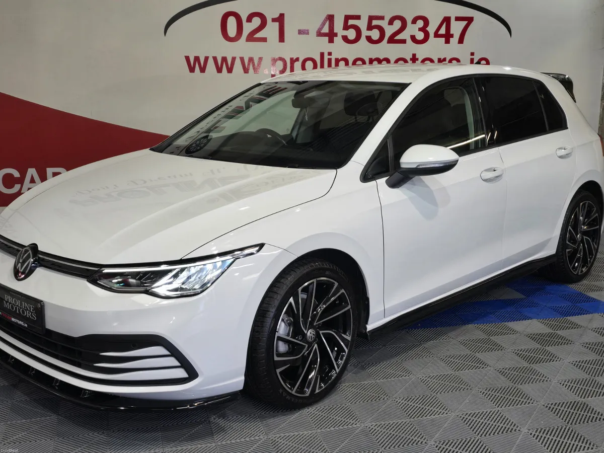 VW GOLF 1.5 TSI 6 SPEED MANUAL LIKE NEW!! - Image 3