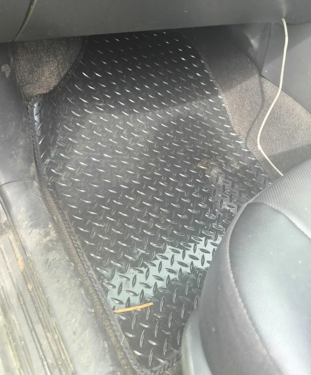 Toyota RAV4 2007 - Image 3