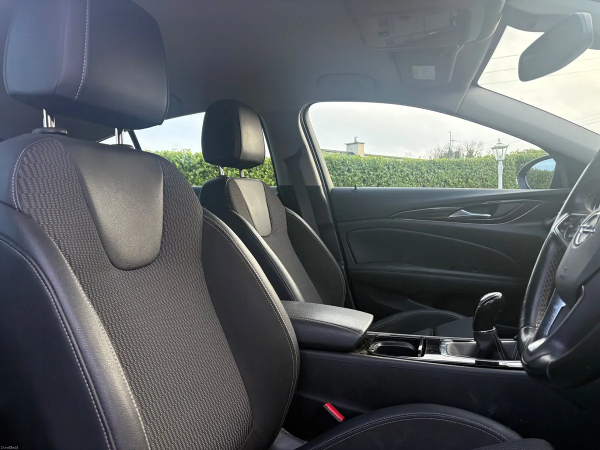 Opel Insignia 2020   2.0 SRI - Image 6
