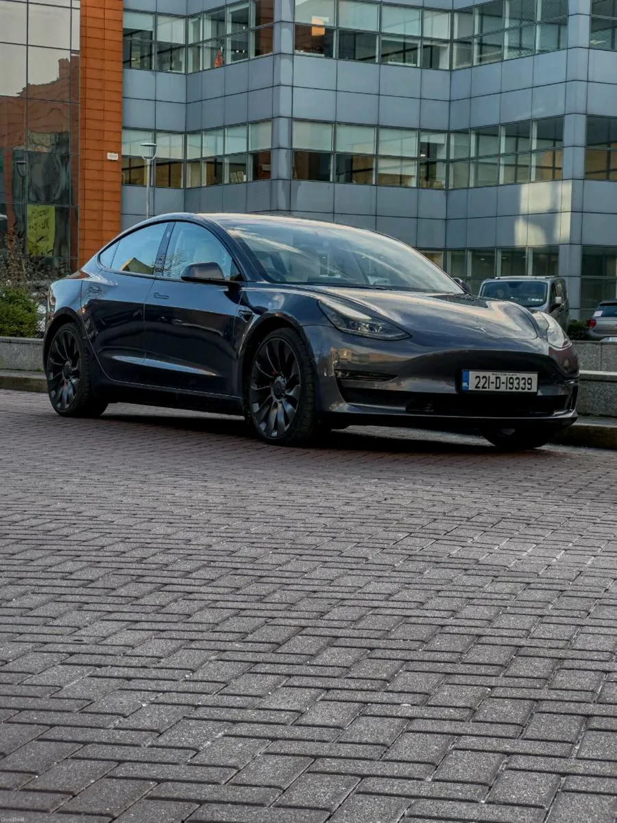 Tesla model 3 performance - Immaculate - One Owner - Image 3