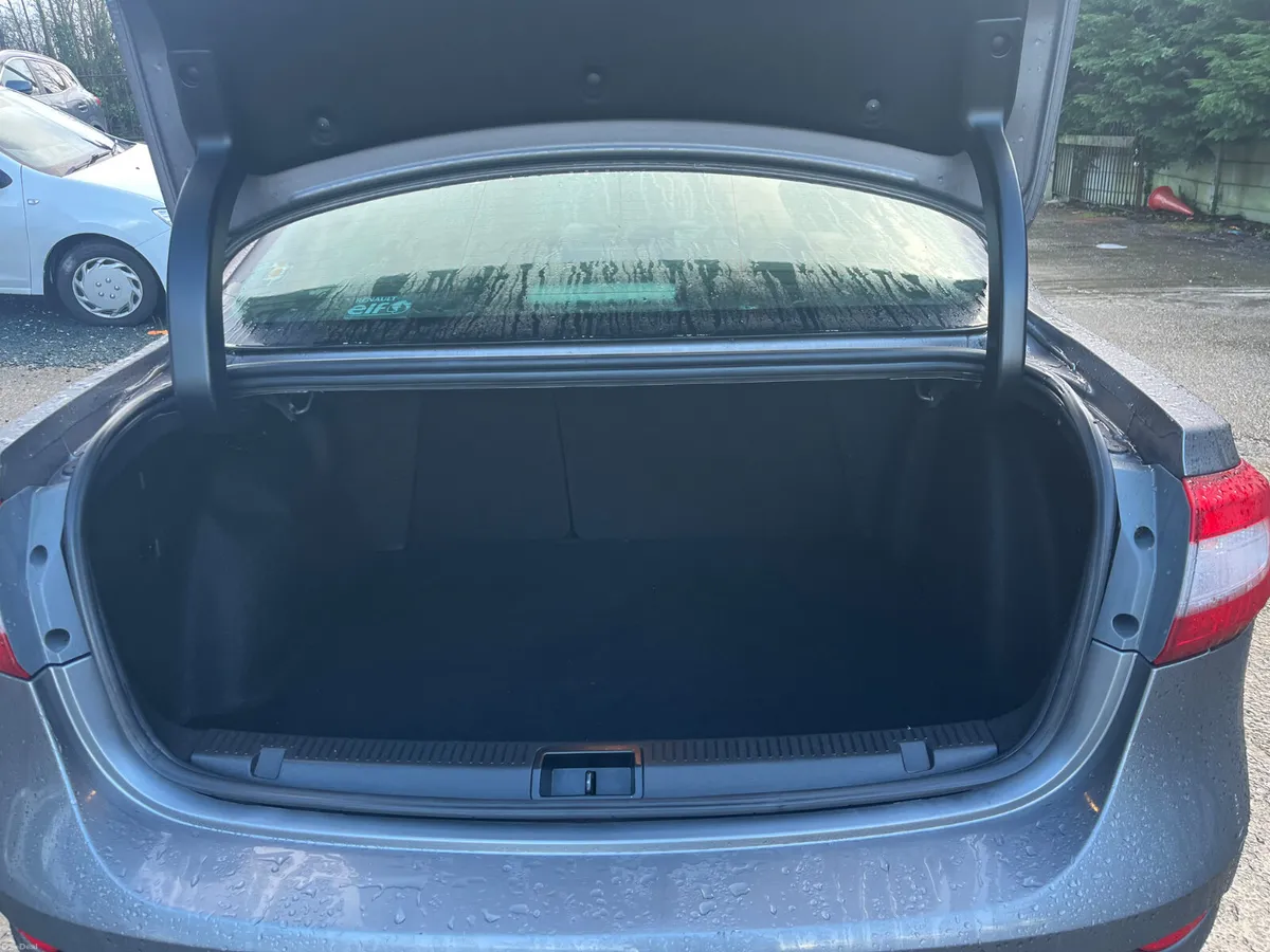 Renault Fluence 2015 - Image 6