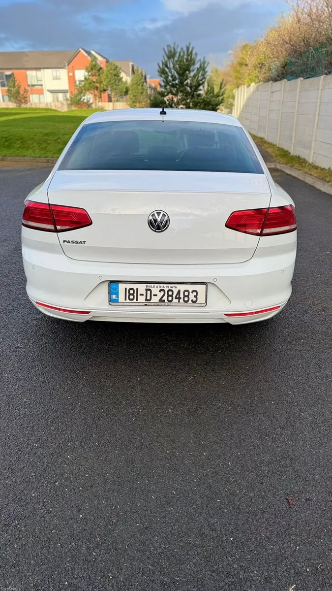 Volkswagen Passat b8 - Image 4