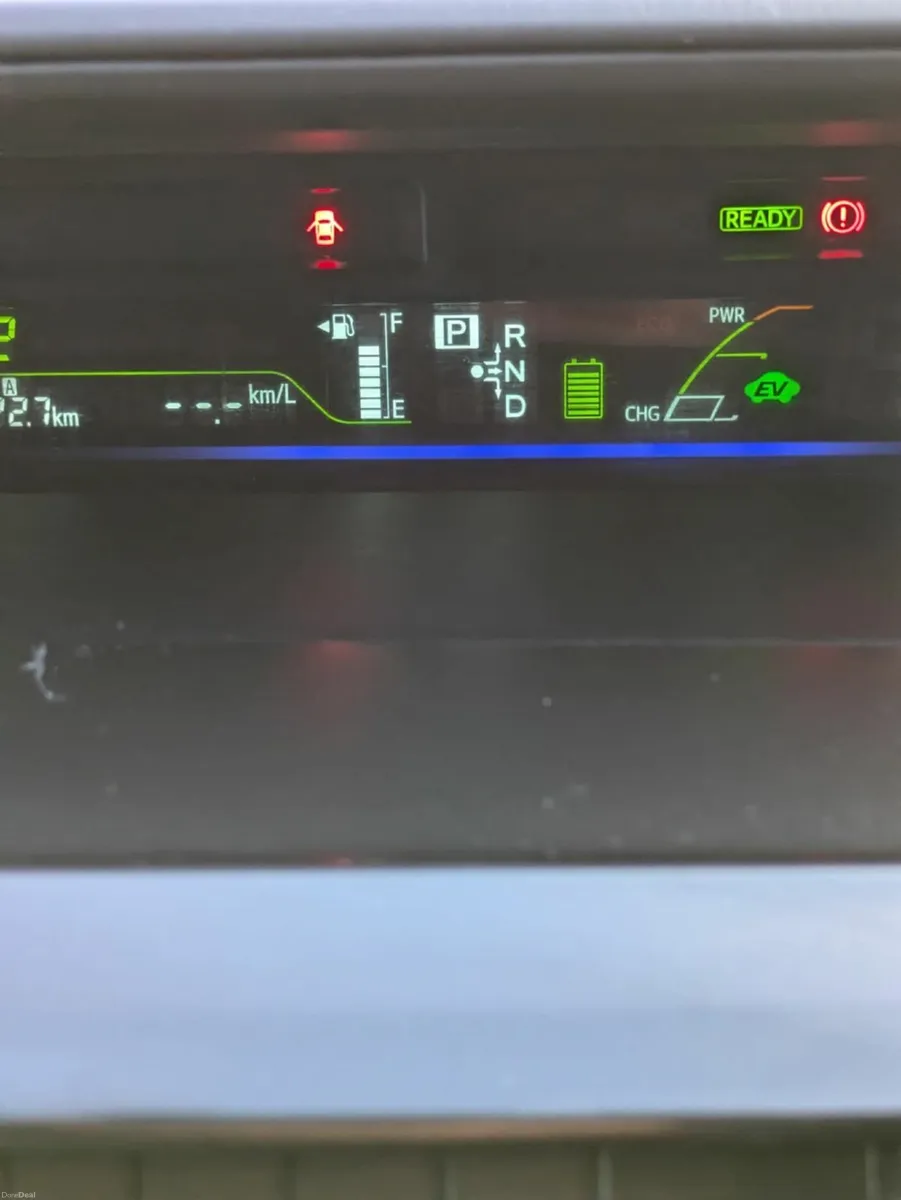 Toyota Prius - Image 3