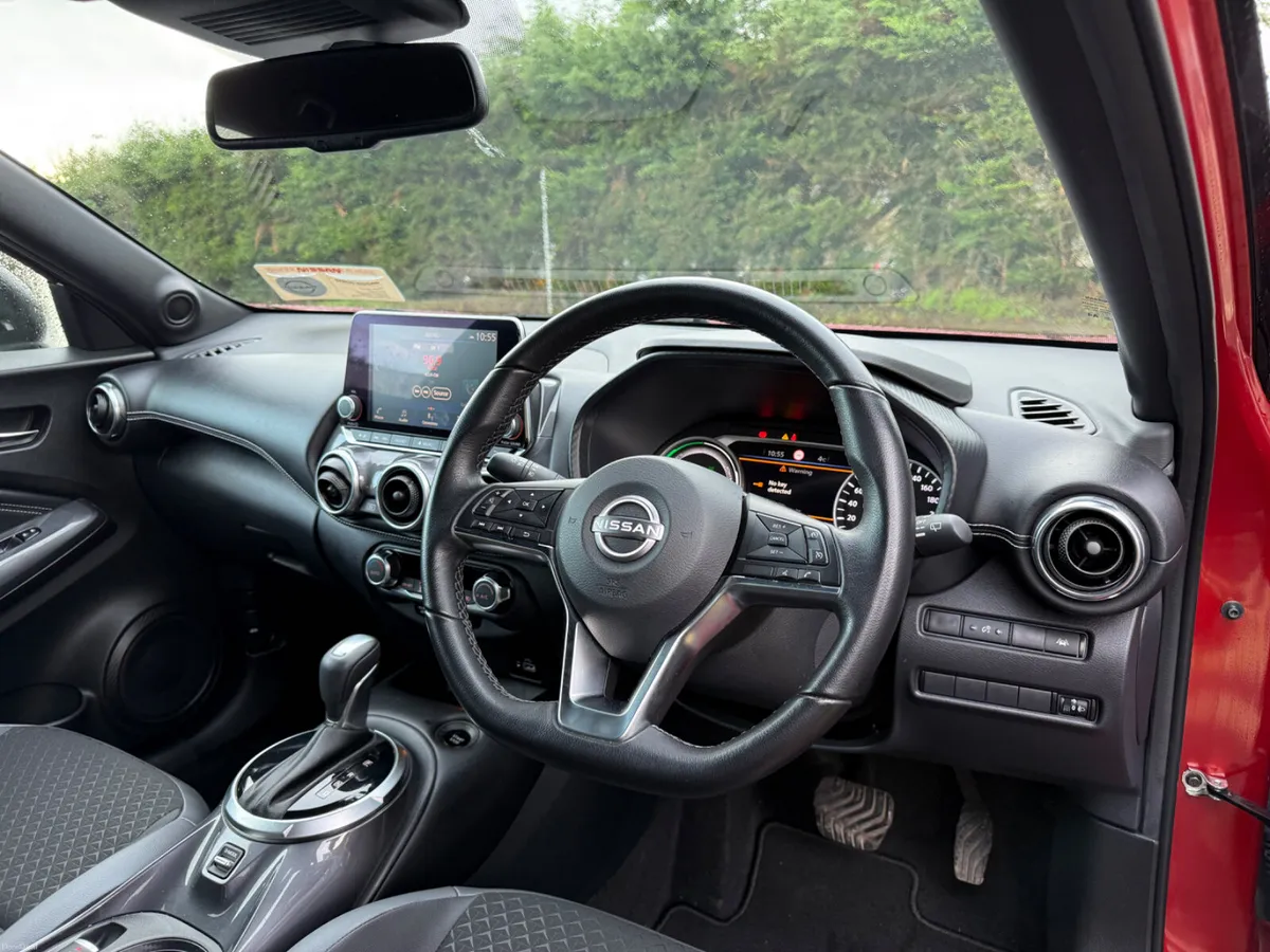 241 Nissan Juke N-Design 1.6 Hybrid - Only 9k Kms - Image 5
