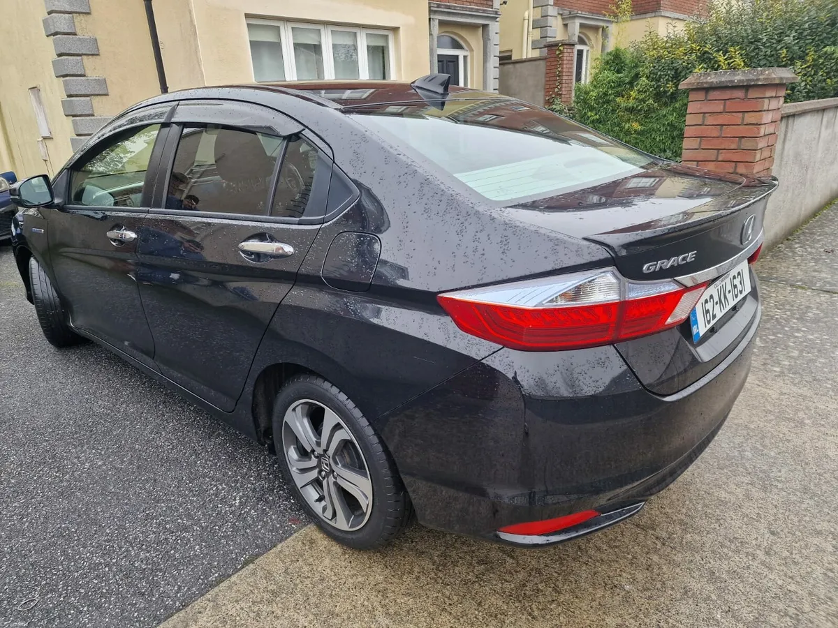 ✨ Honda Grace EX2016 Fresh 2-Year NCT |Low Mileage - Image 4