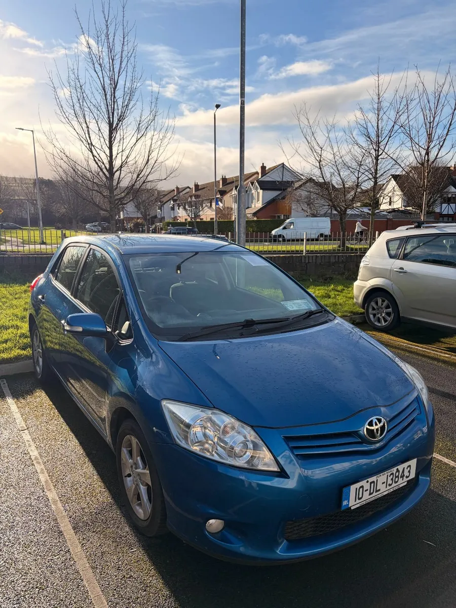 Toyota Auris 2010 - Image 3