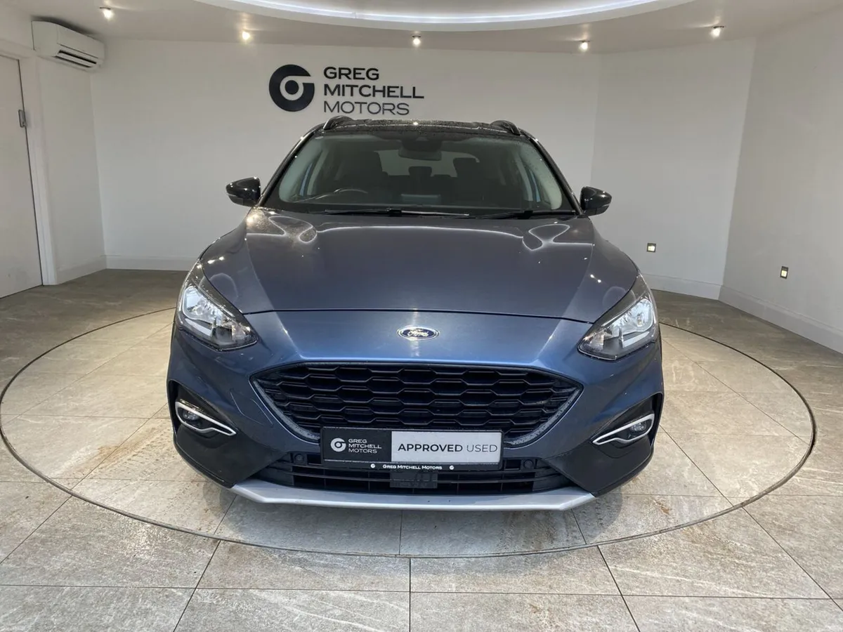 Ford Focus 2019 - Image 2