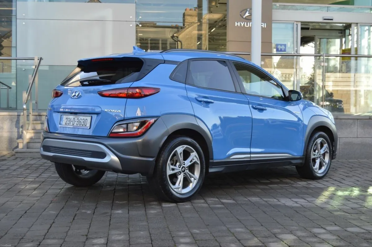 Hyundai KONA 1.0 T-GDI Executive Two Tone Roof - Image 4