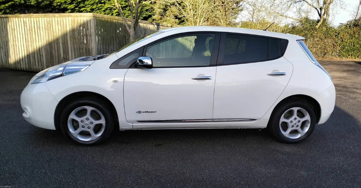 Nissan Leaf 2015 - Image 3