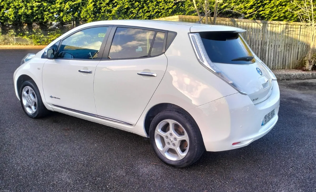 Nissan Leaf 2015 - Image 4