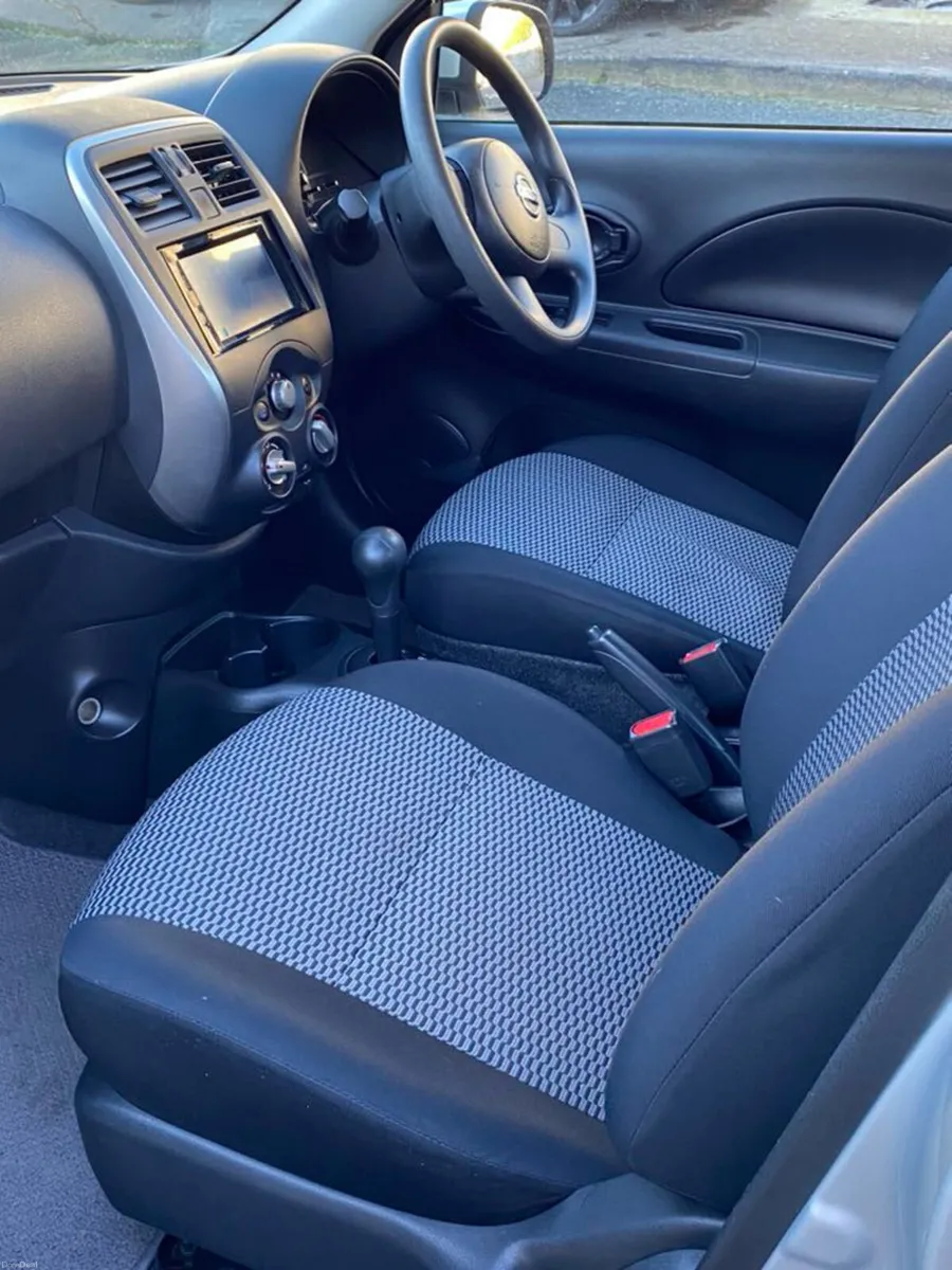 162 Nissan March - Image 2