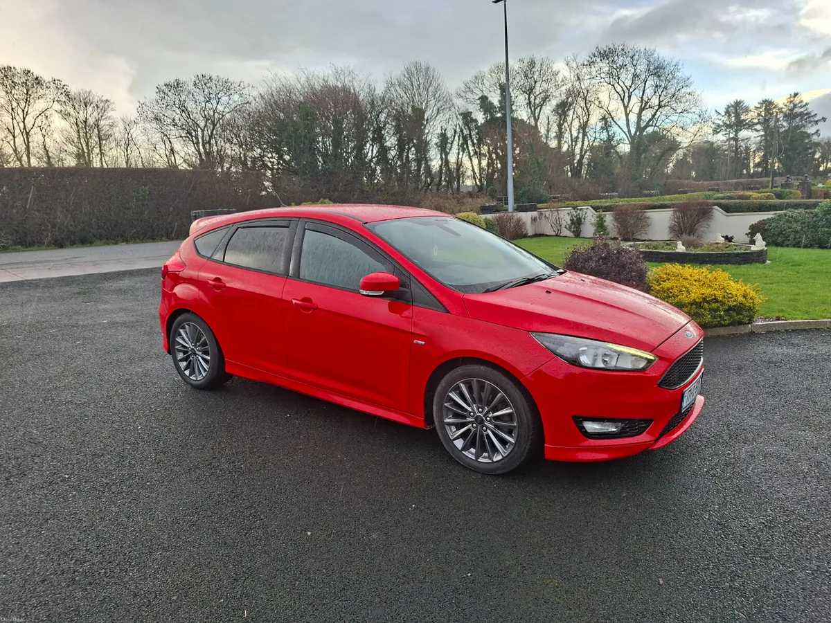 Ford Focus 2017 - Image 1