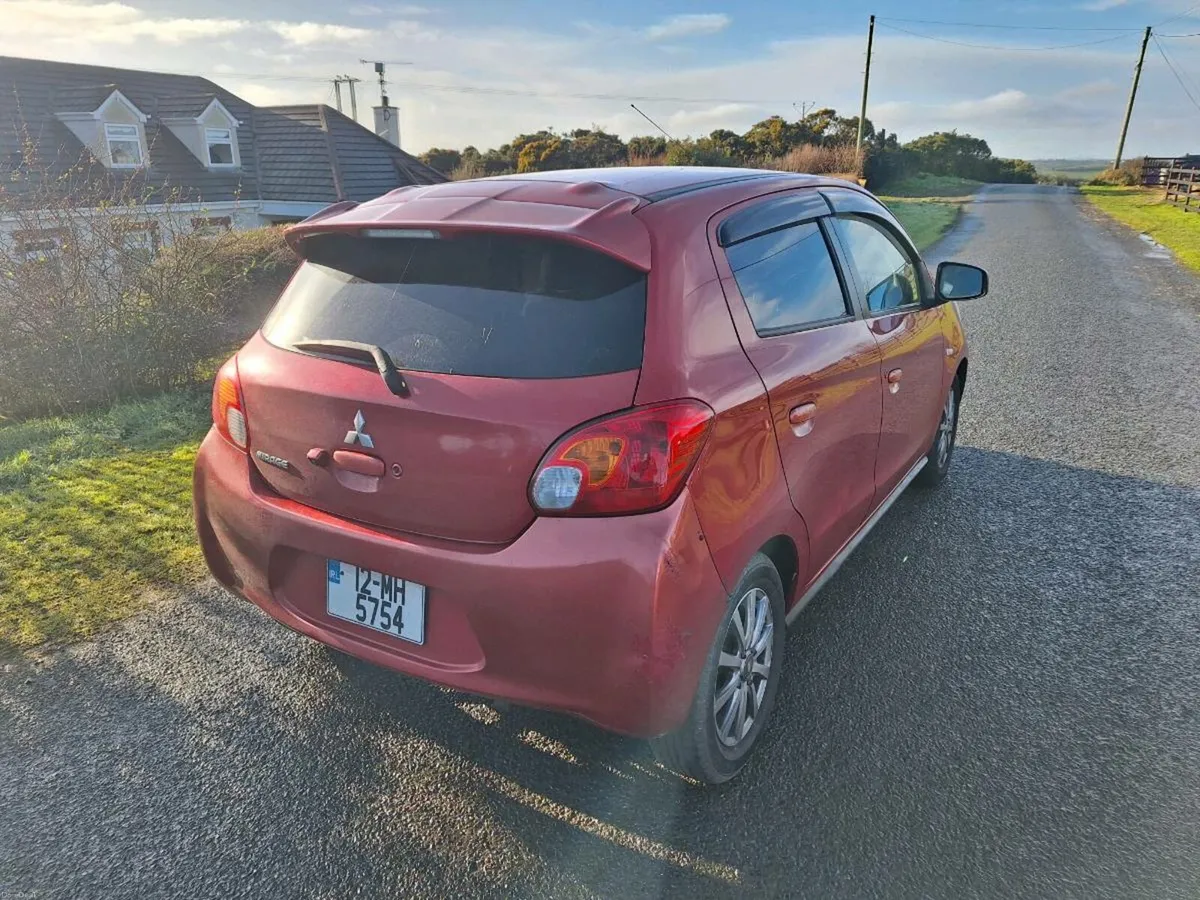12 Mitsubishi Mirage auto - Image 4