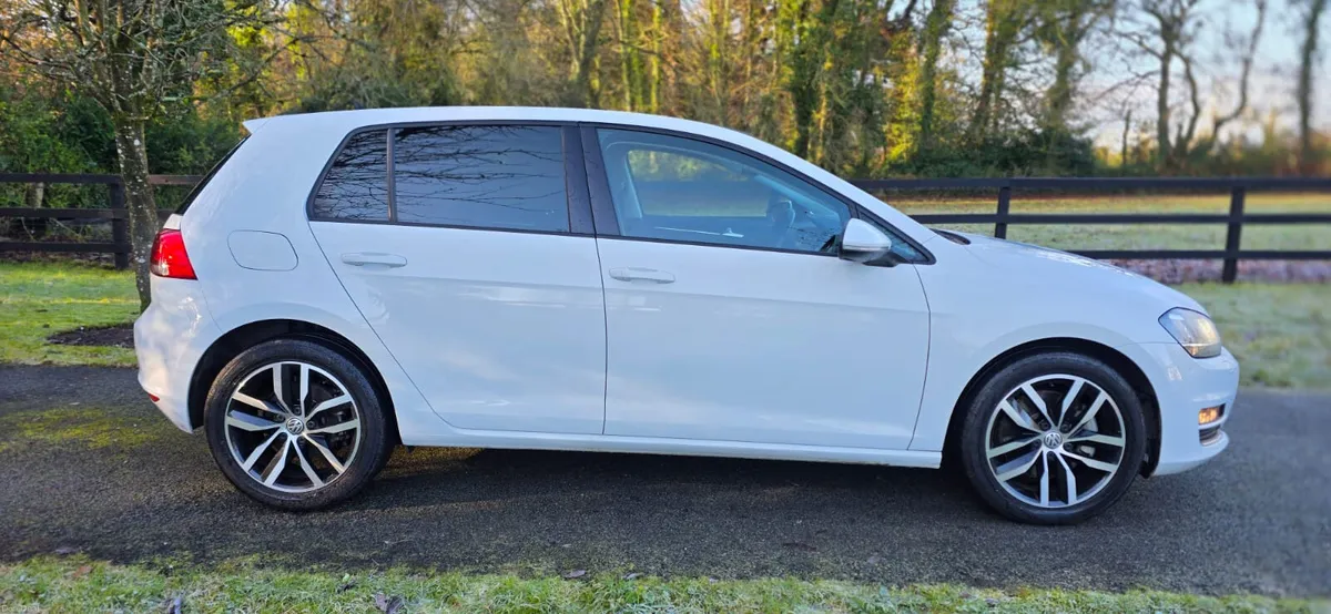 2016 Volkswago Golf 1.4 TSI MILANO - Image 3