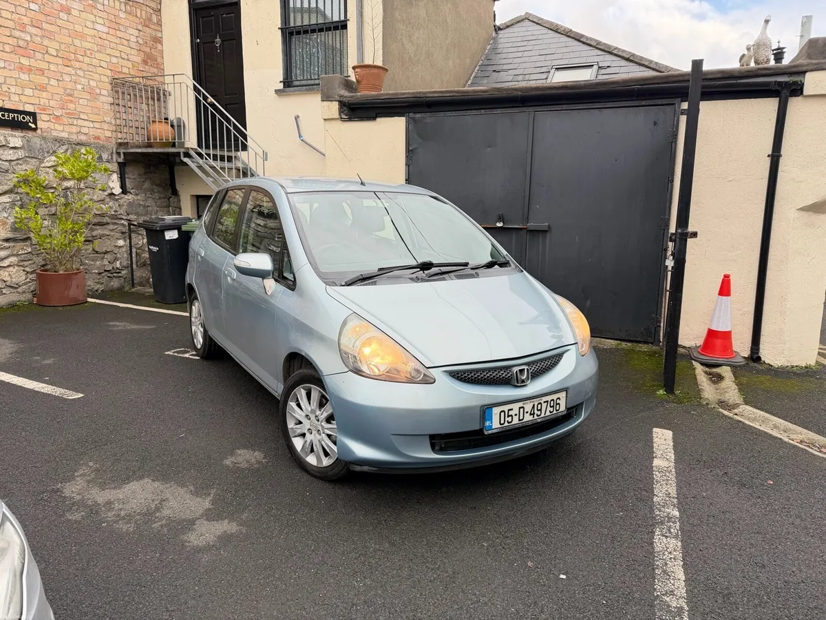Automatic Honda Jazz 1.4 Petrol 122KM Irish Car - Image 1