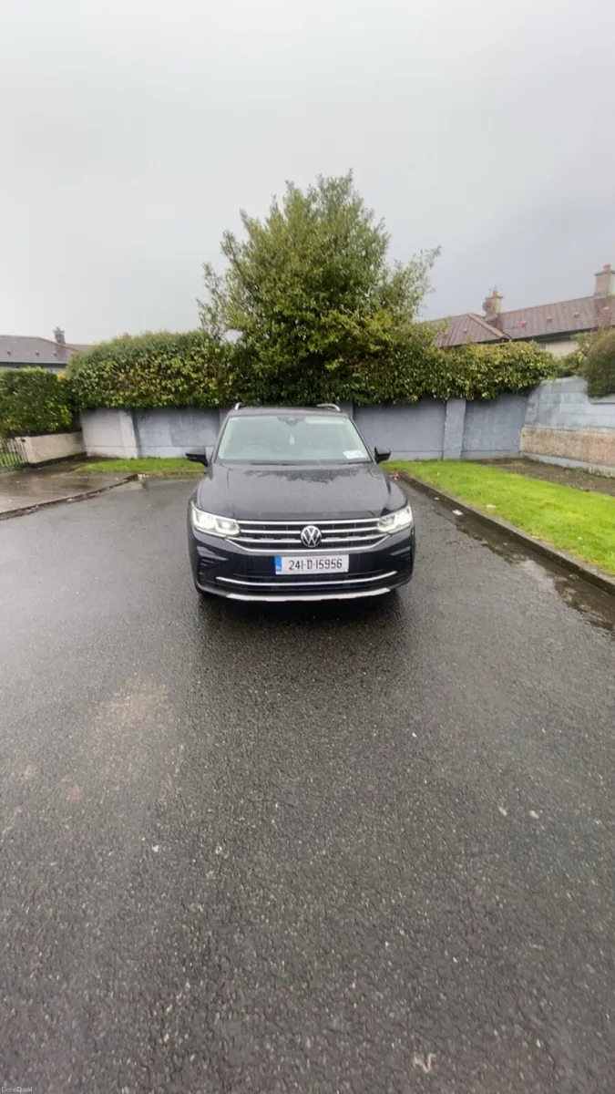 Volkswagen Tiguan - Image 2