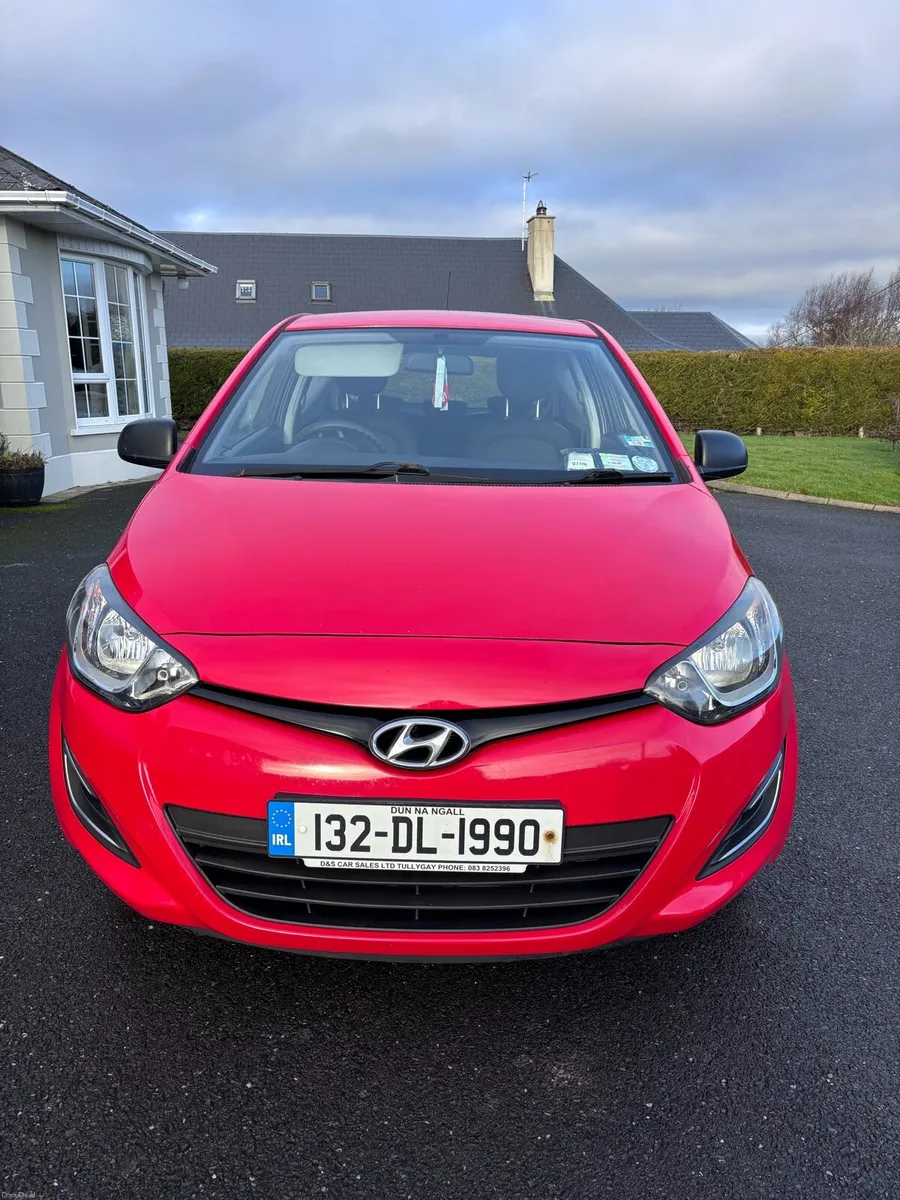 Hyundai i20 2013 - Image 2