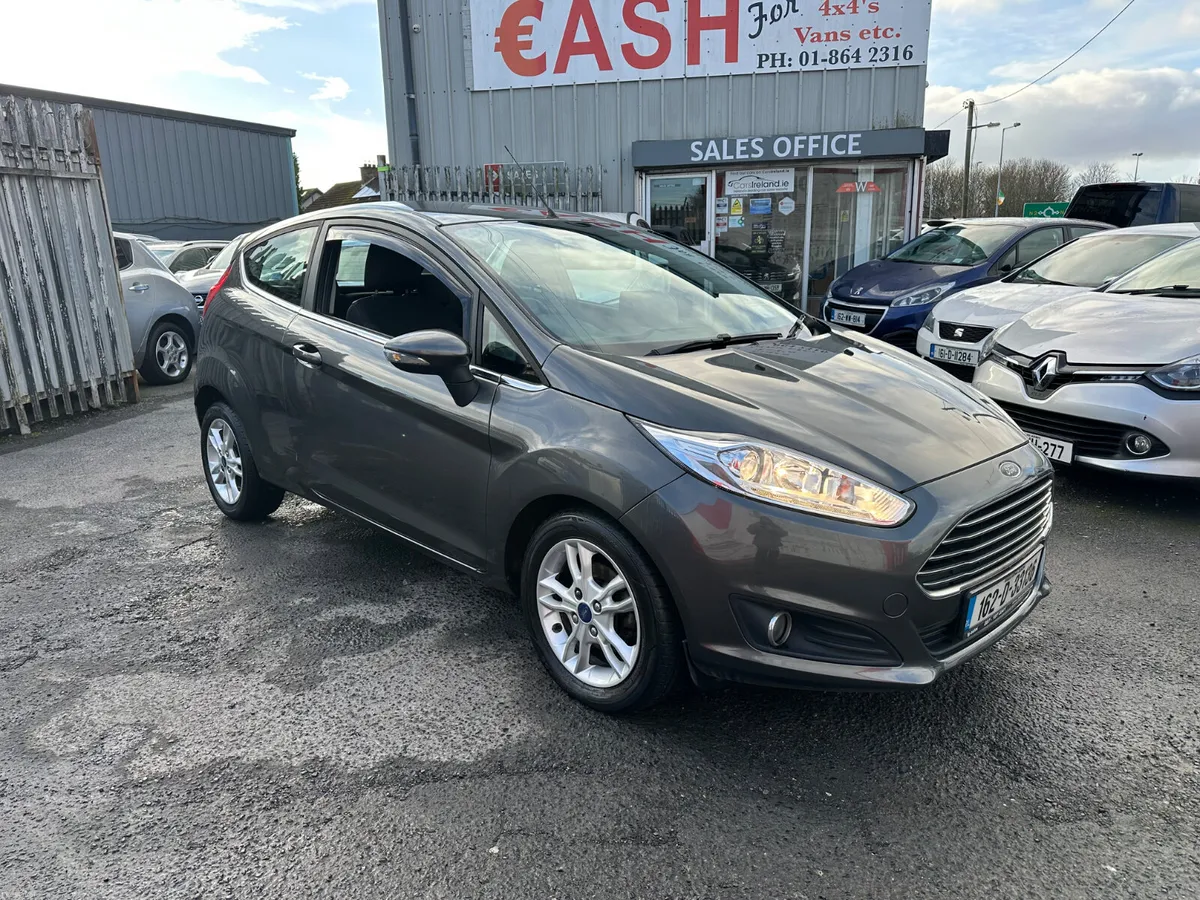 Ford Fiesta 1.0 Petrol NCT TAX - Image 4