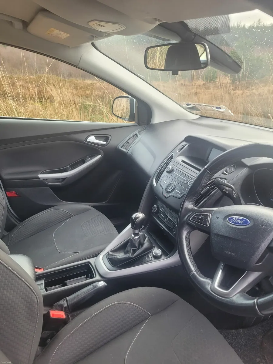 Ford Focus 2015 - Image 4