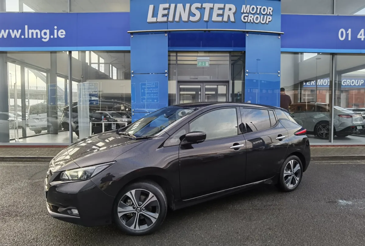 NISSAN LEAF 62KWH E PLUS N-CONNECTA - Image 1