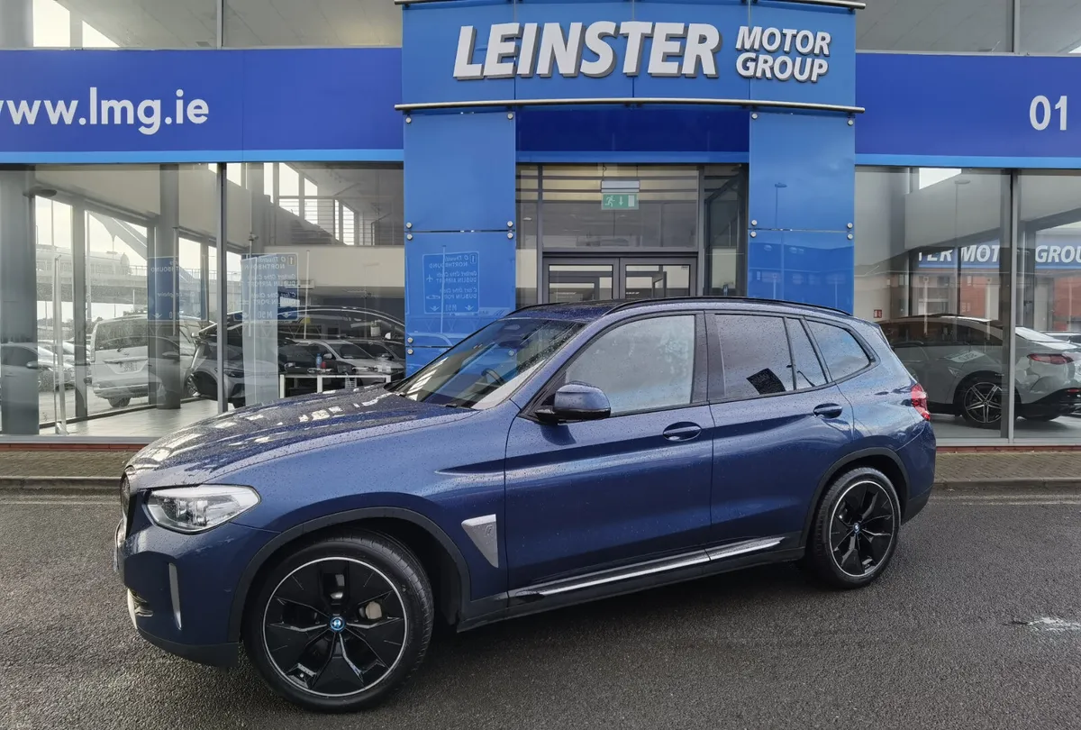 BMW IX3 80KWH PREMIER EDITION **SUNROOF** - Image 1