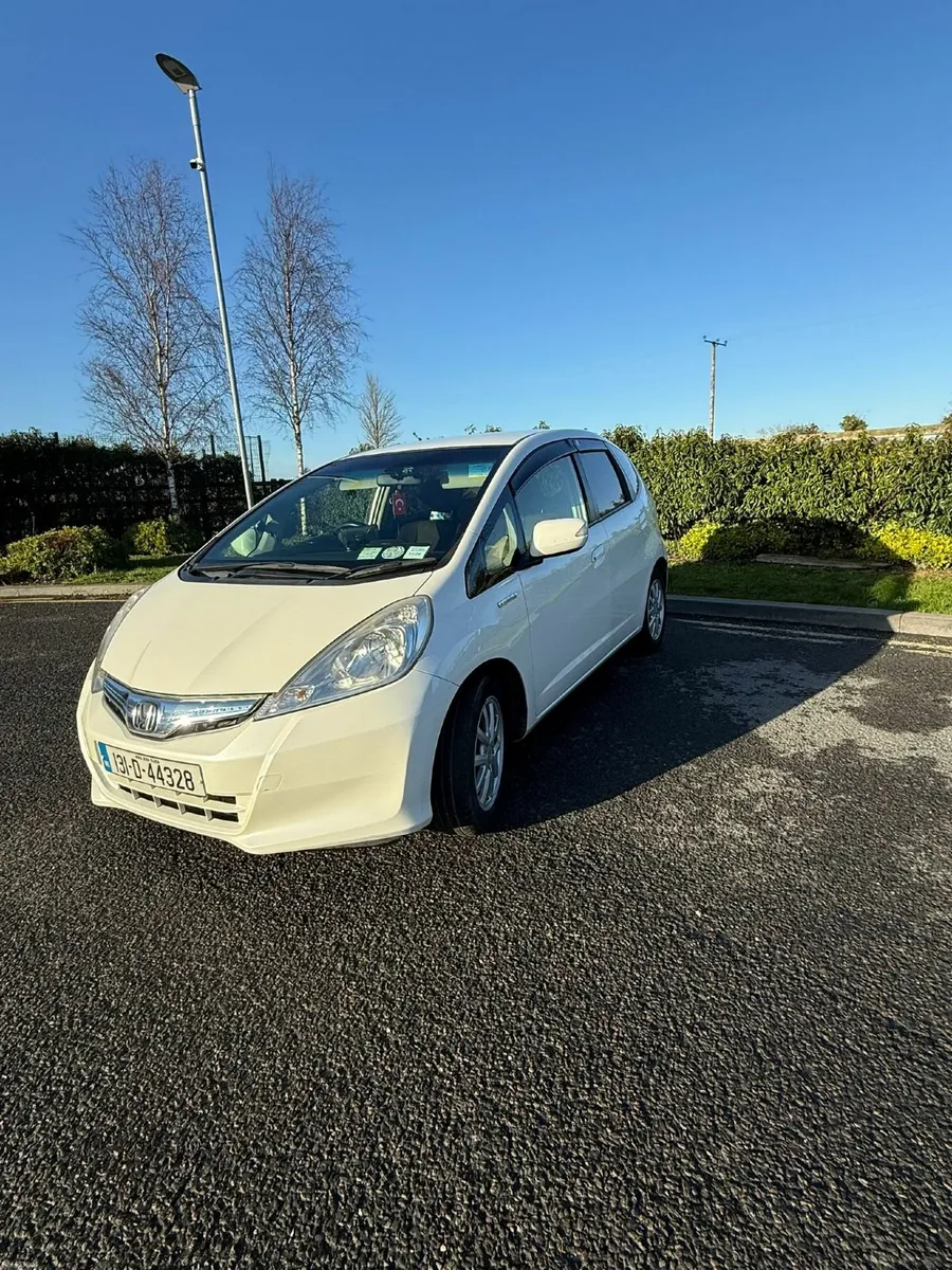 Honda Fit 2013 - Image 3
