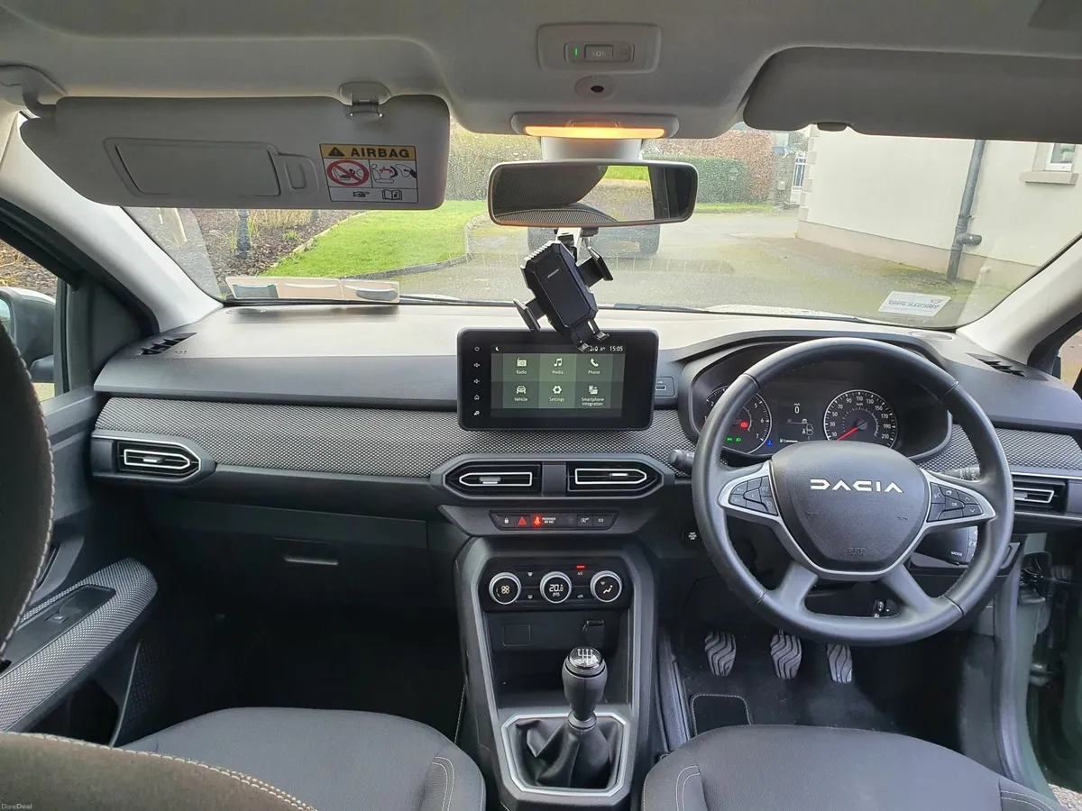 Dacia Jogger 2023 - Image 2