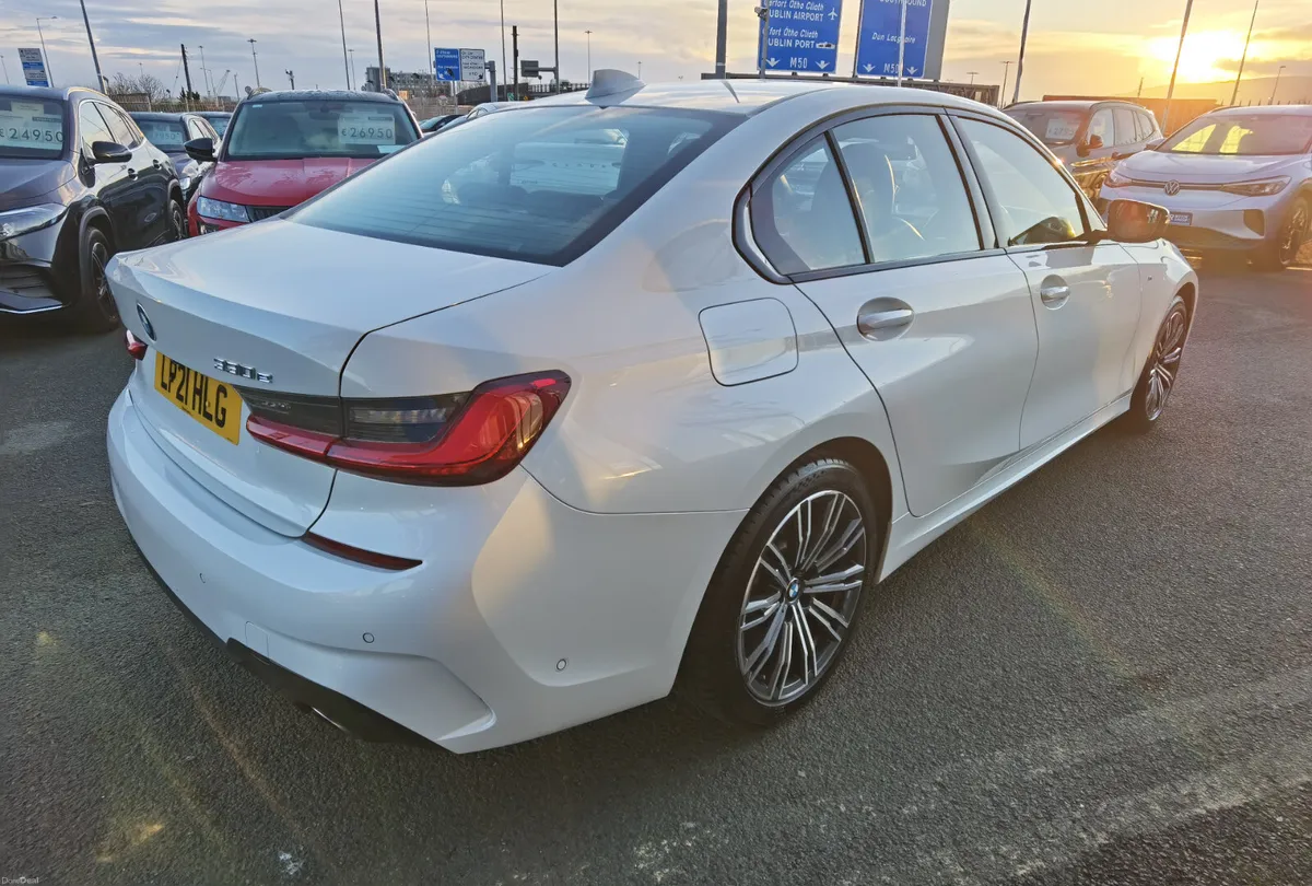 BMW 3 SERIES 330E M SPORT AUTOMATIC PHEV - Image 5