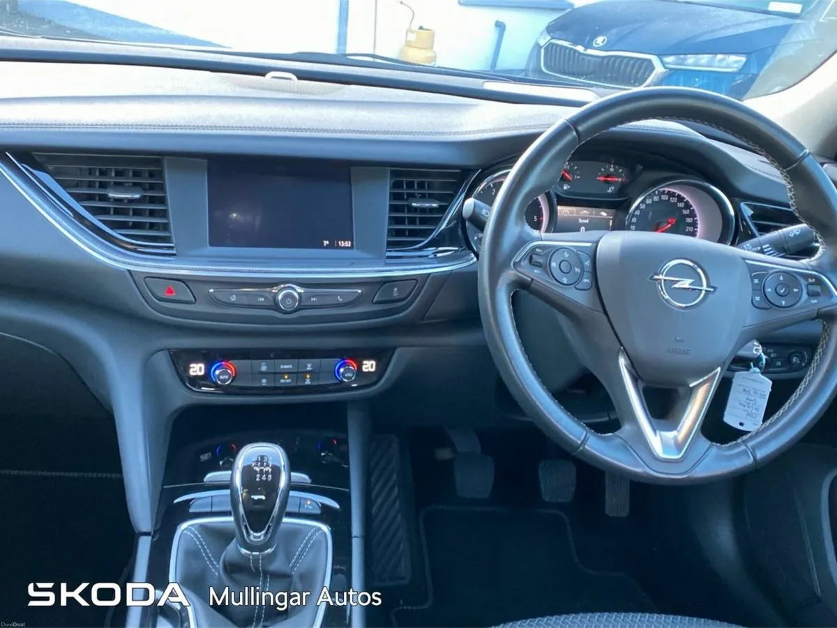 Opel Insignia SC 1.5D 122PS S/S FWD 6 Speed - Image 2
