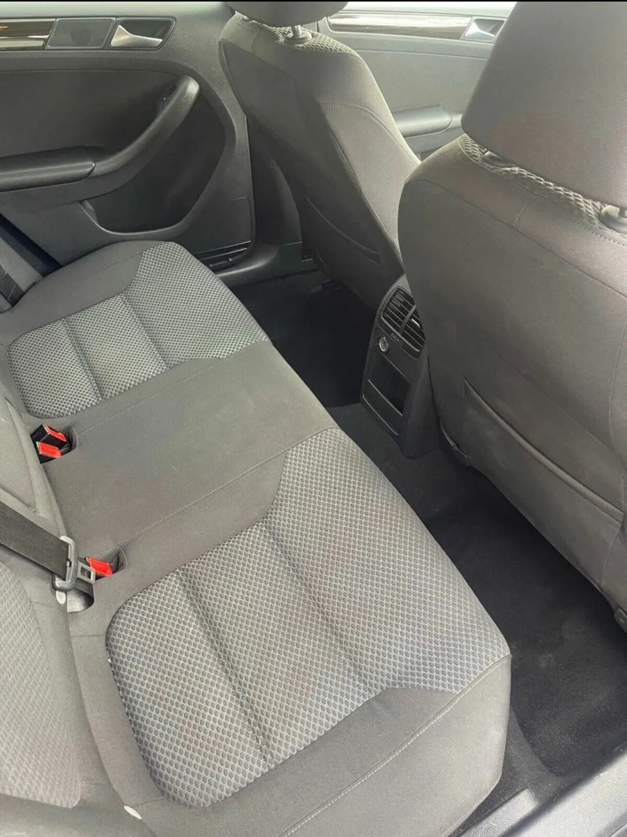 Voltwagon Jetta - Image 2