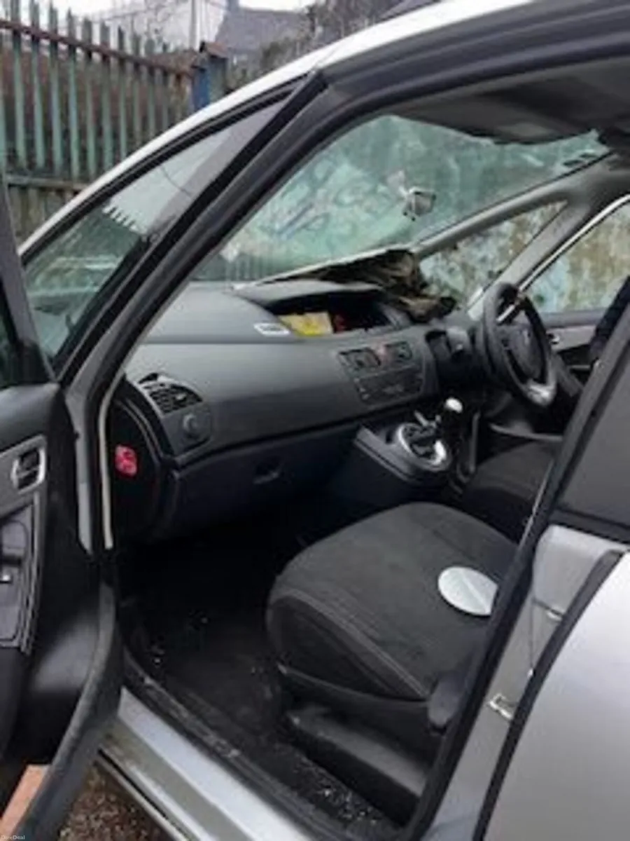 Citroen C4 Picasso 2012 - Image 4