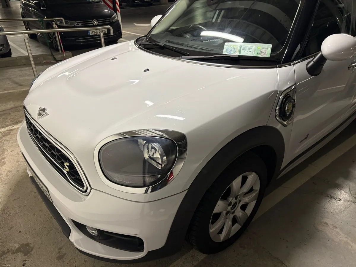 Mini Countryman Mint Condition - Image 3