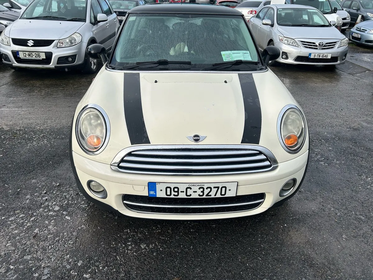 Mini Cooper Diesel - Image 1