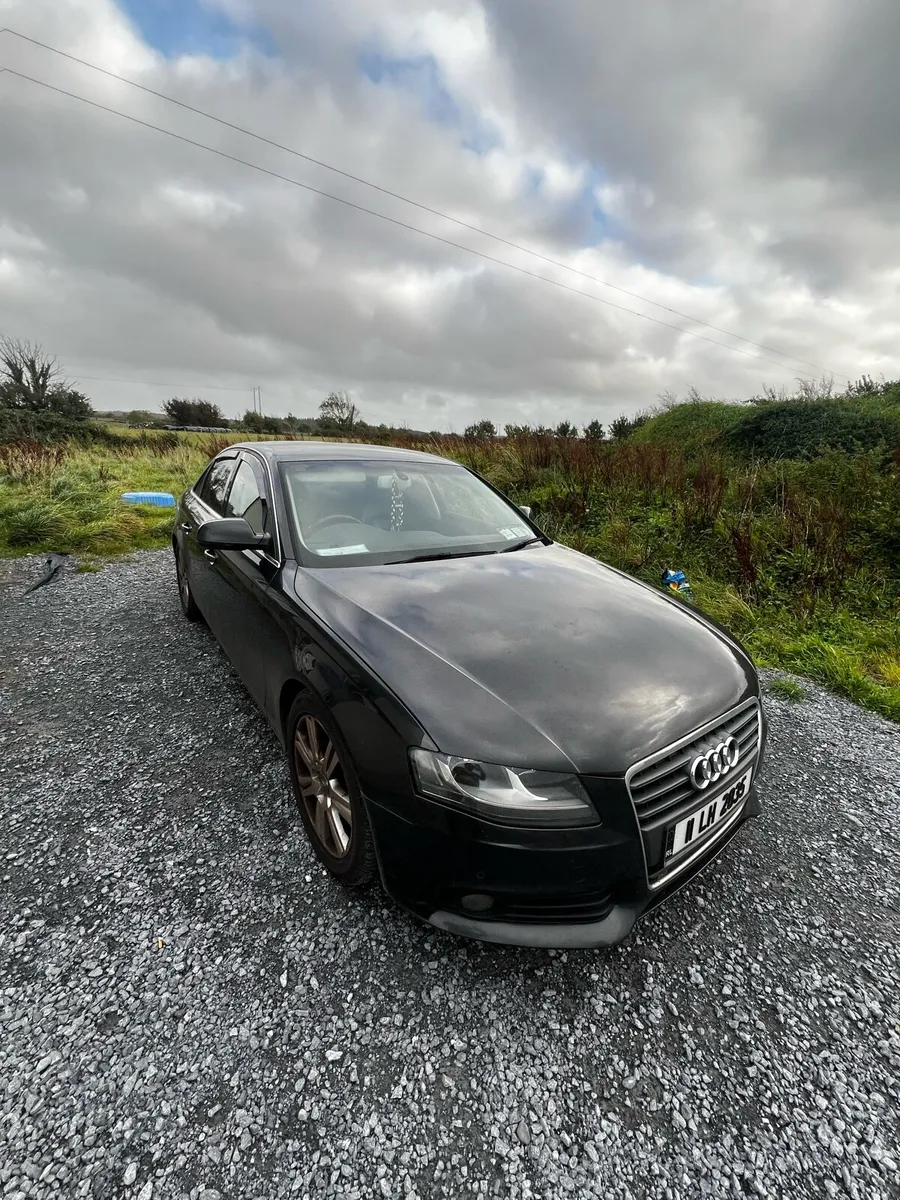 Audi A4 2.0 TDI Technik 136PS, 2011 - Image 1