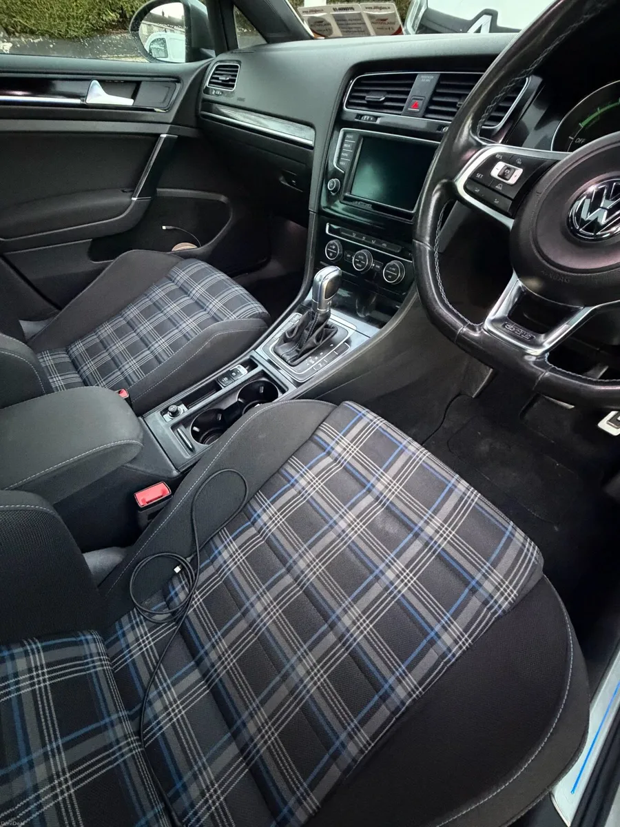 Golf GTE 1.4 - Image 3